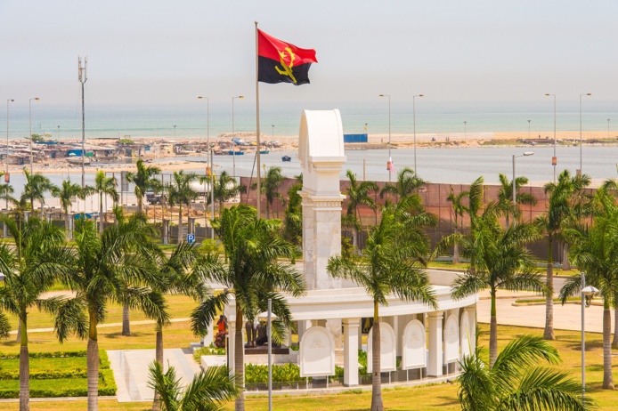 Les touristes français exemptés de visa pour voyager en Angola