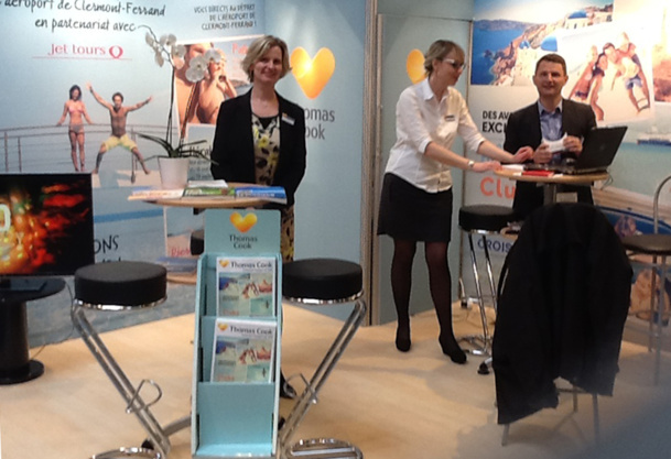 The Thomas Cook pop-up store in Clermont-Ferrand - Photo J-P. Combe The Thomas Cook pop-up store in Clermont-Ferrand - Photo J-P. Combe
