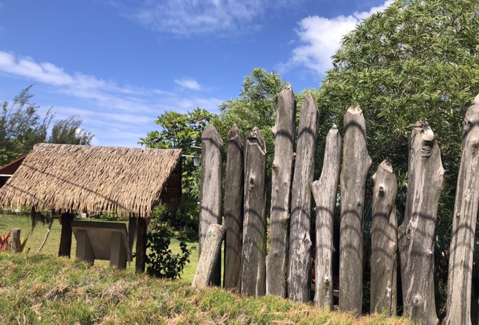 Le fortin (reconstitué) bâti par les insurgés de la Baie sanglante /crédit JDL Le fortin (reconstitué) bâti par les insurgés de la Baie sanglante /crédit JDL