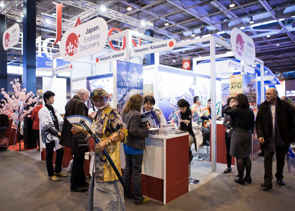 Le Salon Mondial du Tourisme sera organisé en espaces thématiques. Deux nouvelles zones feront l'apparition en 2015 : City breaks et Innovations & Tendances - Photos SMT