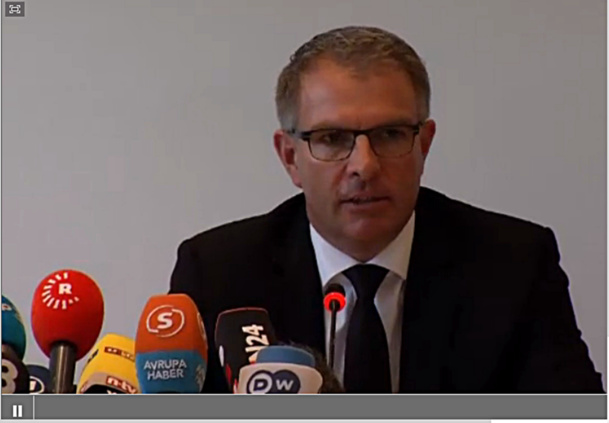 Crash Germanwings : la conférence de presse en LIVE de Lufthansa