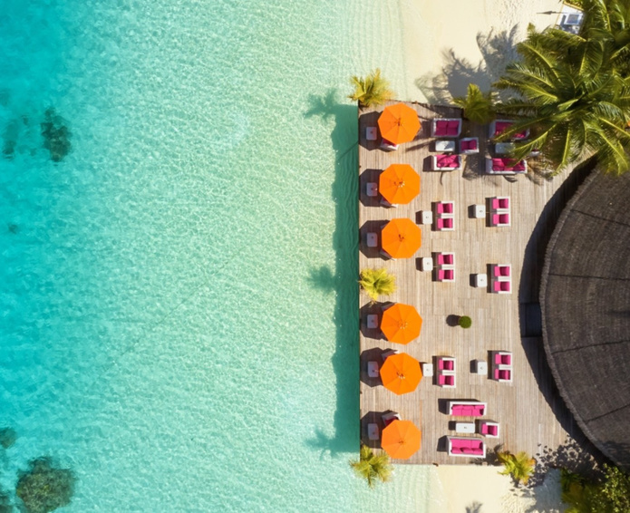 Les eaux turquoise et une plage de sable blanc font du Sun Siyam Vilu Reef une sorte de Paradis sur terre (Photo Sun Siyam Resorts)