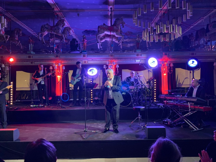 Enrico Macias et son groupe lors de la soirée Marietton - Photo CE Enrico Macias et son groupe lors de la soirée Marietton - Photo CE