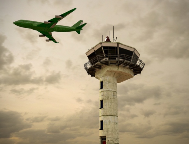 "Encore une fois, compagnies aériennes et passagers, éternels couillons (et accessoirement payeurs en partie du salaire de ces contrôleurs incontrôlés) vont payer." - DR : © aleciccotelli - Fotolia.com