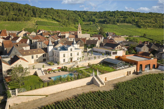 La maison de vins Prosper Maufoux a pris ses quartiers dans le château de Saint-Aubin (© Château de Saint-Aubin)
