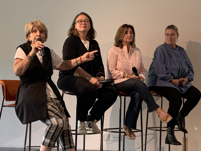 De gauche à droite, Adriana Minchella (Cediv), Marie Poirier (revue Espaces), Valérie Boned (EdV) et Isabelle Maimbourg (OPCO Mobilités). David Savary