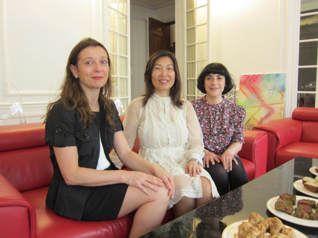 L'équipe de Gîtes de France accompagnée par la propriétaire de l'une des superbes adresses parisiennes de l'association - DR : LAC L'équipe de Gîtes de France accompagnée par la propriétaire de l'une des superbes adresses parisiennes de l'association - DR : LAC
