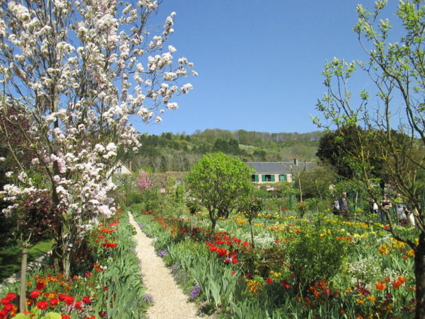 Le jardin et la maison de Claude Monet, peintre et jardinier. Pendant plus de 40 ans, jusqu'à sa mort en 1926, Giverny fut sa demeure, son lieu de création et son oeuvre- Photo M.S.