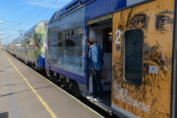 Le train de l'impressionnisme n'est pas tout à fait comme les autres - DR : Eric Benard Le train de l'impressionnisme n'est pas tout à fait comme les autres - DR : Eric Benard