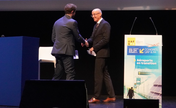 Clément Beaune,et Thomas Juin le 24 novembre dernier. Le ministre des transports a répondu favorablement à la demande des grands aéroports d’une evolution de leur mode de financement. Photo : C.Hardin Clément Beaune,et Thomas Juin le 24 novembre dernier. Le ministre des transports a répondu favorablement à la demande des grands aéroports d’une evolution de leur mode de financement. Photo : C.Hardin