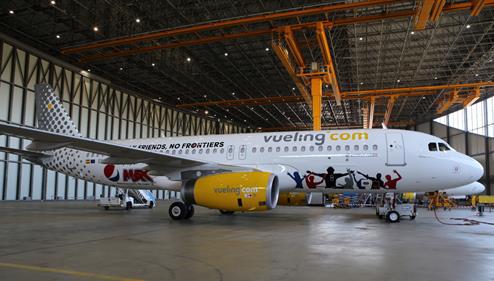 Vueling équipe ses avions de prises électriques dans le cadre d'un partenariat avec Pepsi - Photo : Vueling