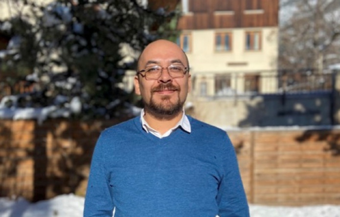 Lautaro Labrin assure la direction de l’Office du Tourisme du Pays des Écrins depuis le 1er décembre 2023 - Pays des Écrins Tourisme Lautaro Labrin assure la direction de l’Office du Tourisme du Pays des Écrins depuis le 1er décembre 2023 - Pays des Écrins Tourisme