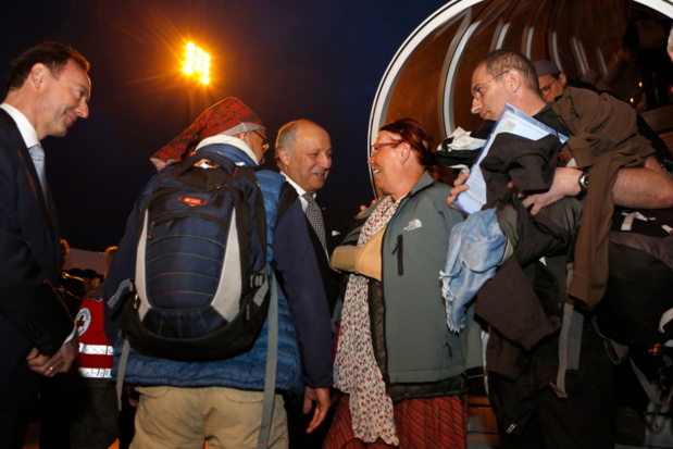 Les premiers Français sont arrivés à Roissy - DR : Photo MAEDI/F. de la Mure