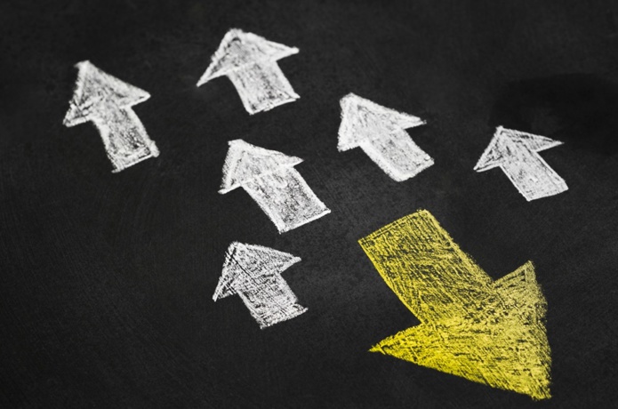 Le recrutement inversé renverse cette logique : ici, ce sont les organisations qui postulent auprès des candidats - Depositphotos.com Auteur ZaHarD Le recrutement inversé renverse cette logique : ici, ce sont les organisations qui postulent auprès des candidats - Depositphotos.com Auteur ZaHarD