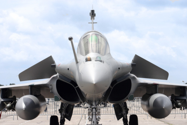 Le Qatar vient de signer une commande pour nos avions de chasse Rafale. Un investissement massif vers la France, pour d'obscures raisons que la vraie raison connait mais ne voudrait pas encore dévoiler -  DR : Fotolia - guitou33