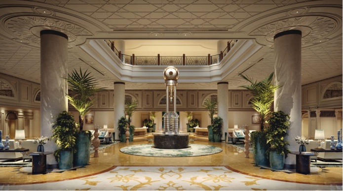 L'horloge haute de six mètres reste la pièce maîtresse du hall du Waldorf Astoria Ras Al Khaimah (Photo Waldorf Astoria) L'horloge haute de six mètres reste la pièce maîtresse du hall du Waldorf Astoria Ras Al Khaimah (Photo Waldorf Astoria)