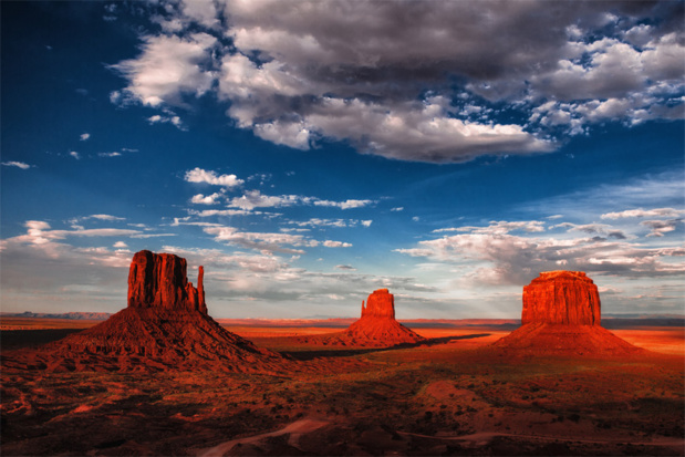 Ce qui est certain, c'est que la hausse du Dollar US face à l'Euro va entraîner une hausse des tarifs des prestations terrestres réglées pour les voyages aux Etats-Unis - Photo Fotolia fotoferrarini Ce qui est certain, c'est que la hausse du Dollar US face à l'Euro va entraîner une hausse des tarifs des prestations terrestres réglées pour les voyages aux Etats-Unis - Photo Fotolia fotoferrarini