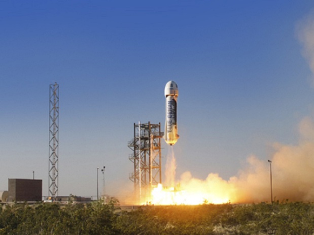 Le 29 avril 2015, la capsule Shepard, de la société Blue Origin, s’est détachée et est redescendue sur Terre sans dysfonctionnement à l’aide de ses trois parachutes - DR : Blue Origin