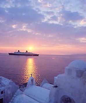 Le France en croisère en Méditerranée (photo A. French Lines) Le France en croisère en Méditerranée (photo A. French Lines)
