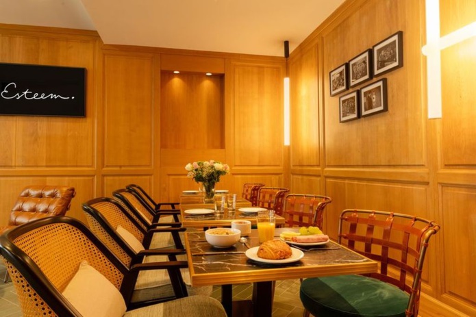La salle du déjeuner de Esteem (© Esteem) La salle du déjeuner de Esteem (© Esteem)