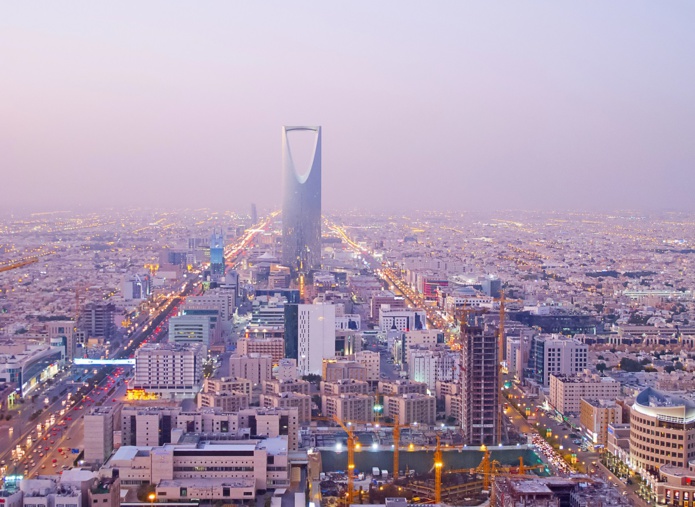 Alcool Arabie Saoudite : un premier magasin de  spiritueux vas ouvrir à Riyad et sera réservé aux diplomates non musulmans - Depositphotos.com Auteur swisshippo