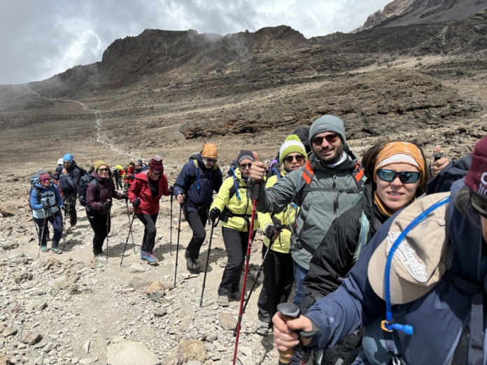 Une marche à pas lents qui permet de ne pas consommer trop vite ses réserves d'oxygène. ©David Savary Une marche à pas lents qui permet de ne pas consommer trop vite ses réserves d'oxygène. ©David Savary