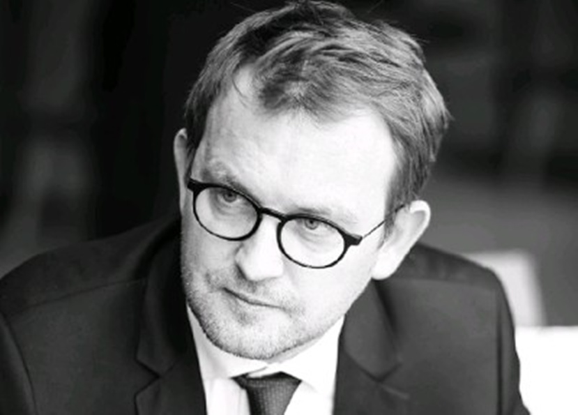 YORICK CHARVERIAT YORICK CHARVERIAT