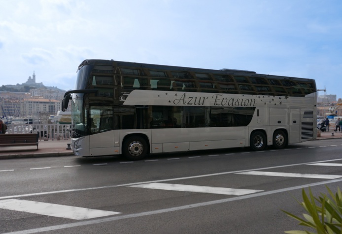 Azur Évasion dispose de trois autocars à double étage, particulièrement appréciés par sa clientèle - DR : Azur Evasion Azur Évasion dispose de trois autocars à double étage, particulièrement appréciés par sa clientèle - DR : Azur Evasion