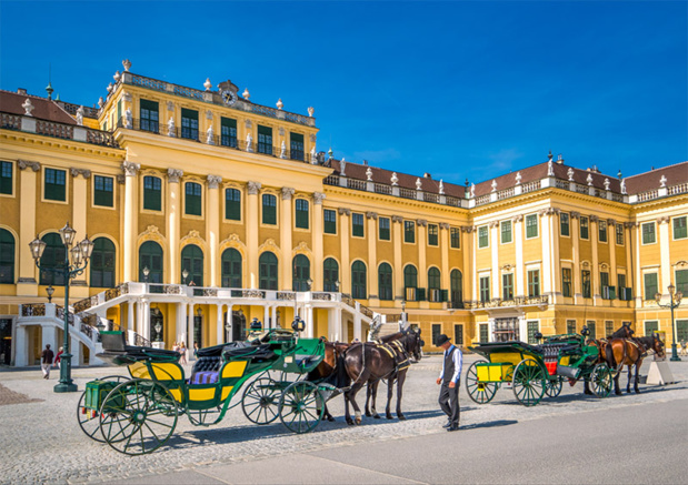 Le château de Schönbrunn, à Vienne est classé au patrimoine mondial de l'Unesco depuis 1996 - © pure-life-pictures - Fotolia.com Le château de Schönbrunn, à Vienne est classé au patrimoine mondial de l'Unesco depuis 1996 - © pure-life-pictures - Fotolia.com