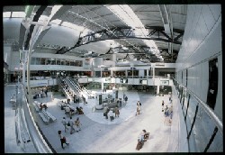 Nice Côte d’Azur se dote d’un terminal ''loueurs de voitures''