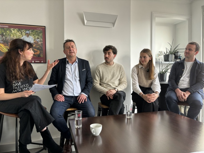 De gauche à droite, Frédérique Josse (Lokki), Jean Pinard (CRT Occitanie), Clément Chevalier (consultant en transition énergétique), Alisée Pierrot (Mollow), et Guillaume Jouffre (Greengo) - ©David Savary