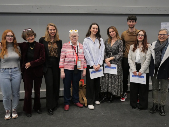 Les lauréats du concours Don't Look Away 2024 - AB Les lauréats du concours Don't Look Away 2024 - AB