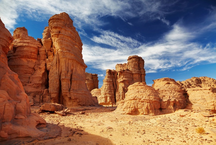 Si le désert est devenu au fil du temps un tropisme touristique, c’est parce que plus que tout autre, il demeure un paysage foncièrement esthétique, préservé en grande partie des excès de notre modernité. Depositphotos.com  Auteur muha04 Si le désert est devenu au fil du temps un tropisme touristique, c’est parce que plus que tout autre, il demeure un paysage foncièrement esthétique, préservé en grande partie des excès de notre modernité. Depositphotos.com  Auteur muha04
