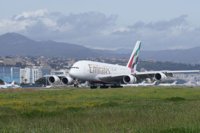 A Nice le 4 avril dernier. L'A.380 Emirates se pose à Nice. Photo : C.Hardin