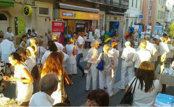 Passion Voyages Cogolin inaugure ses nouveaux locaux Passion Voyages Cogolin inaugure ses nouveaux locaux