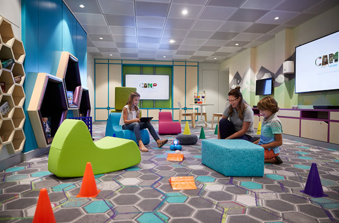 © Celebrity Cruises © Celebrity Cruises