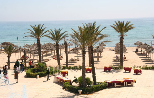 Attack in Tunisia: the French persist, sign, and…stay, according to SETO Attack in Tunisia: the French persist, sign, and…stay, according to SETO