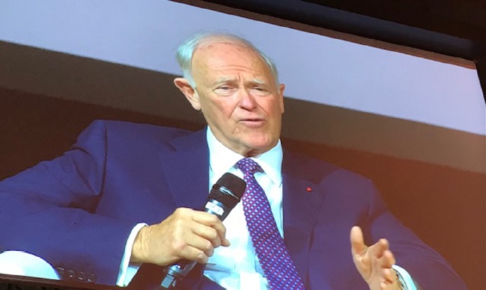 Sir Tim Clark annonce que plus de 12 000 chambres d’hôtel ont été réservées et 250 000 repas ont été distribués   Photo APG WORLD CONNECT