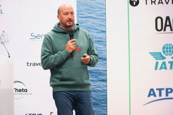 Cyril Guiraud, représentant Theta © Theta Cyril Guiraud, représentant Theta © Theta