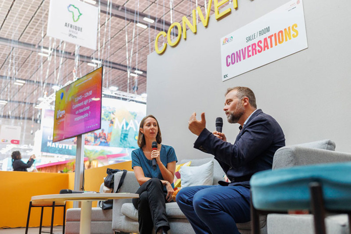 Les conversations © Stéphane Laure Les conversations © Stéphane Laure