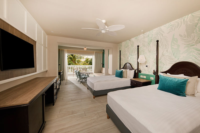 La Junior Suite Premium au Bahia Principe Grand Jamaica, avec 1 lit king-size ou 2 lits queen-size © Bahia Principe Hotels & Resorts