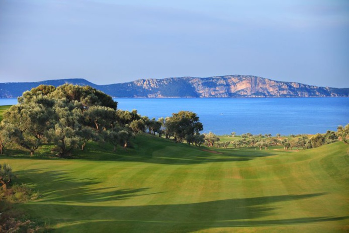 Le Dunes Course est le premier-né des quatre parcours de golf de Costa Navarino (©Costa Navarino) Le Dunes Course est le premier-né des quatre parcours de golf de Costa Navarino (©Costa Navarino)