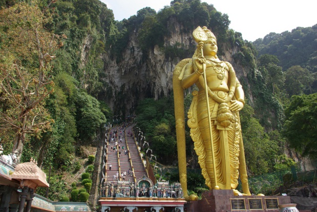 Kuala Lumpur offre un melting-pot de peuple malais et de minorités asiatiques issues d’émigration. Ici, à l'entrée du temple indien - DR : J.-F.R.