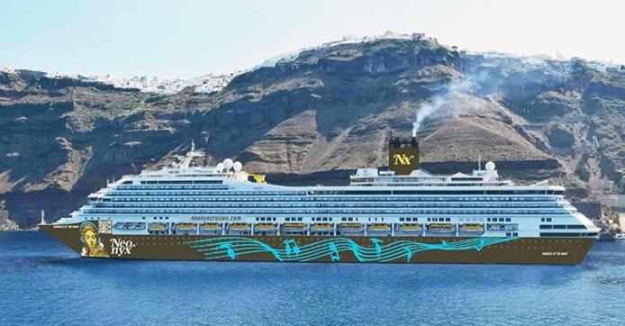 L'ex-Costa Magica, un bateau de croisière qui appartenait à Costa est transformé par Neonyx Cruises en festival électro - photo Neonyx Cruises L'ex-Costa Magica, un bateau de croisière qui appartenait à Costa est transformé par Neonyx Cruises en festival électro - photo Neonyx Cruises