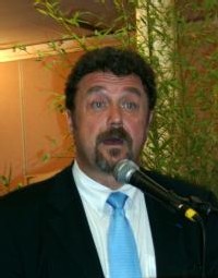 Bruno Faréniaux : du pain sur la planche... Bruno Faréniaux : du pain sur la planche...