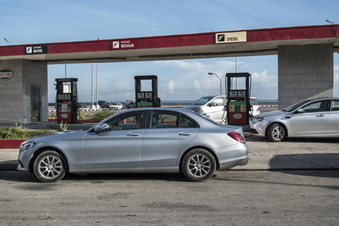 © Caraïbes Autrement - Station Service Cuba © Caraïbes Autrement - Station Service Cuba