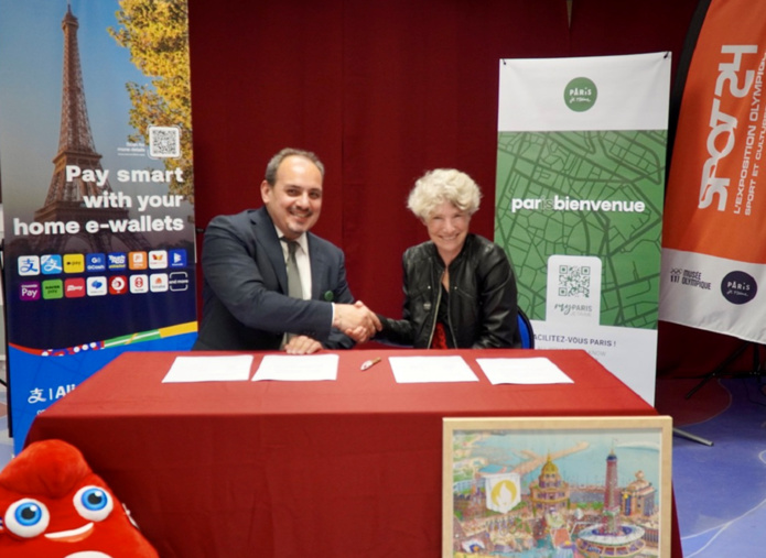 Pietro Candela (Alipay +) et Corinne Menegaux (Paris je t’aime) - Photo : ©Paris je t’aime Pietro Candela (Alipay +) et Corinne Menegaux (Paris je t’aime) - Photo : ©Paris je t’aime