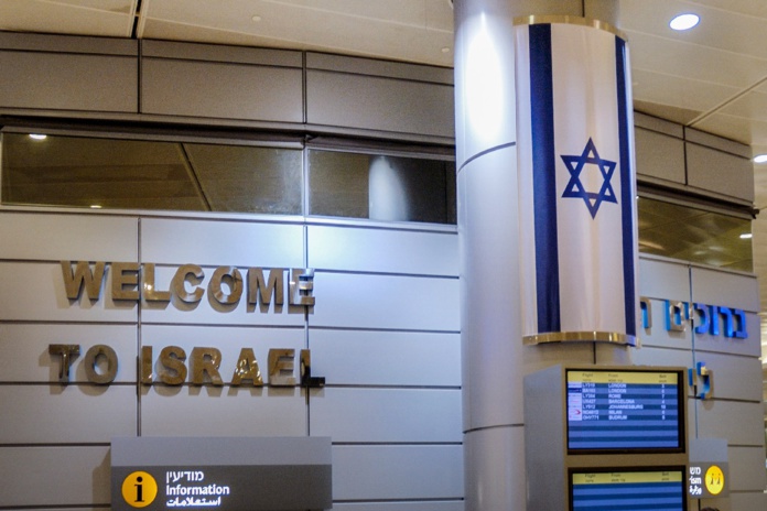 Le système ETA-IL est accessible aux touristes de 99 pays pour se rendre en Israël  © ShutterStock
