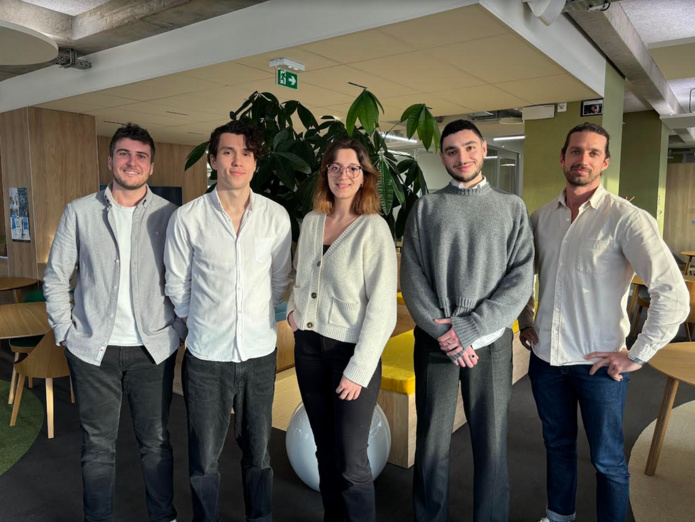 L'équpe de Sezame. A droite, Jean-Baptiste Pinthon (© Sezame), L'équpe de Sezame. A droite, Jean-Baptiste Pinthon (© Sezame),