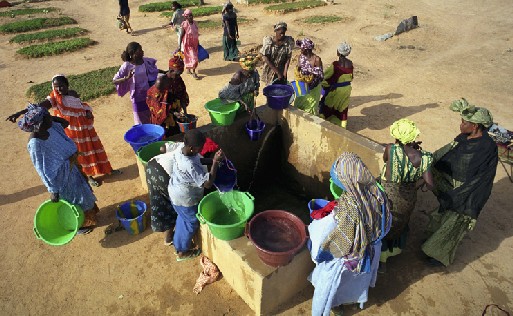 J.F. Rial : « Point Afrique donne l’impression que la plupart des voyagistes n’ont pas suspendu leurs vols sur la Mauritanie.  C'est faux ! Nous suspendons nos départs jusqu’à la fin janvier 2008...»